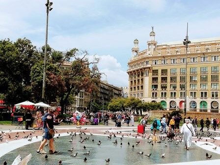 Qué ver en Plaza de Cataluña de Barcelona (Guía)