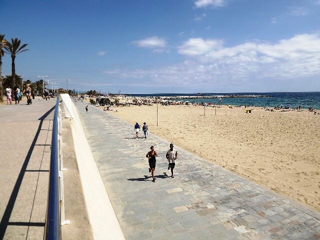 El paseo de la costa de Barcelona