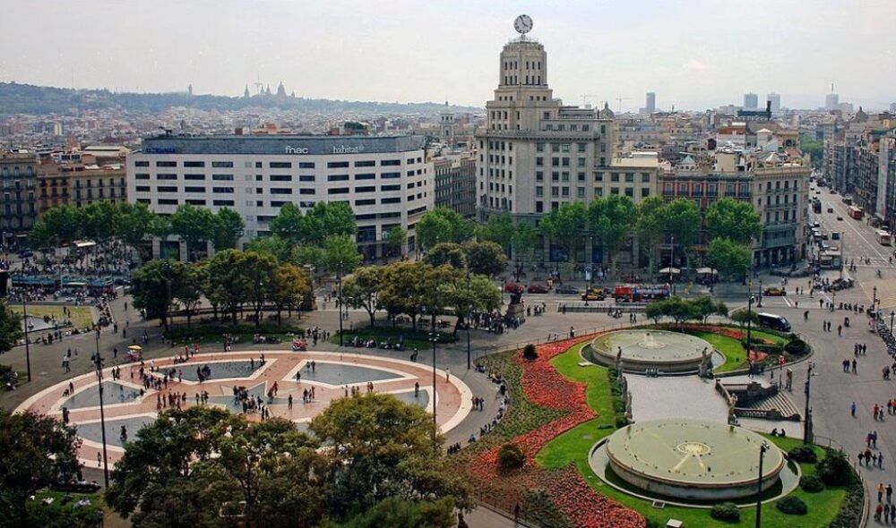 Qué ver en Plaza de Cataluña de Barcelona (Guía)