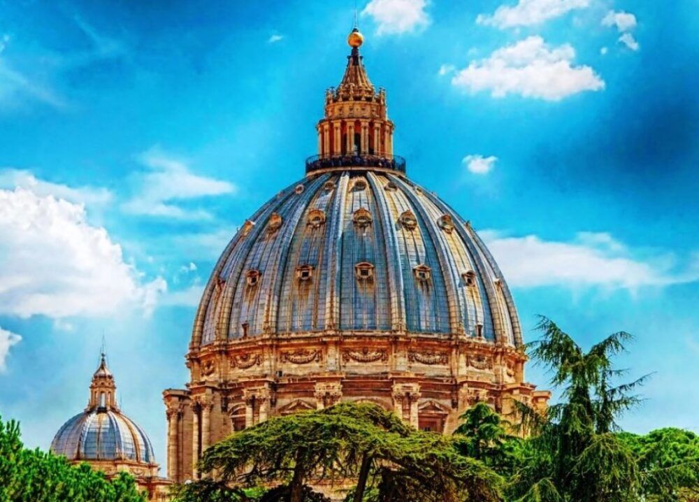 La cúpula de San Pedro en el Vaticano