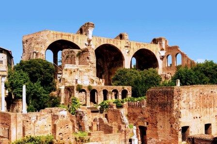 Basílica de Majencio y Constantino en el Foro Romano