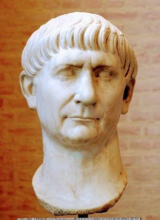 Busto del Emperador Trajano