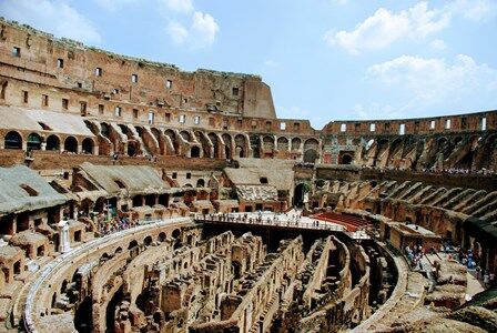 Espectáculos en el centro del Coliseo