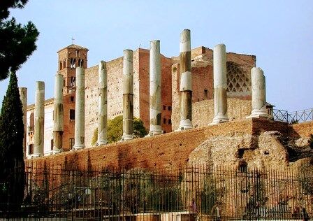 Templo de Venus y Roma en el Foro Romano