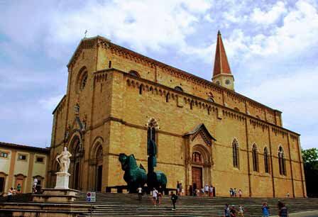 El enorme Dumo de Arezzo