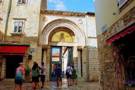 Mosaicos de entrada de la Basílica Eufrásica de Porec (Croacia)
