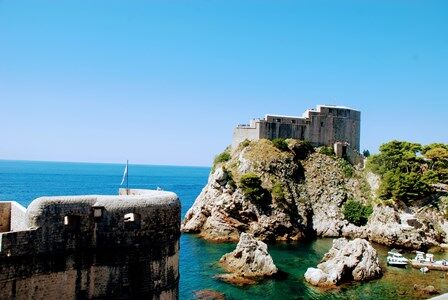 Fuerte de San Lorenzo o Lovrijenac, junto a las murallas de Dubrovnik