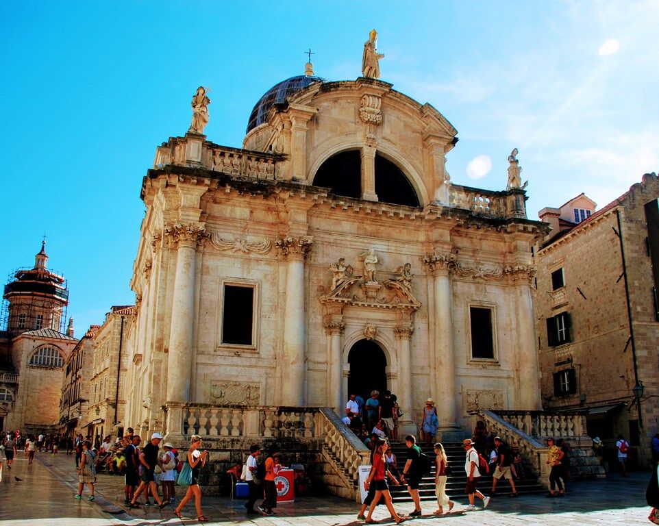 Iglesia de San Blas en la Plaza de Luža de Dubrovnik