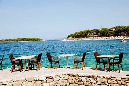 Terrazas de ensueño en Primosten (Croacia)