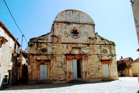 Viajar a la isla de Hvar (Croacia)